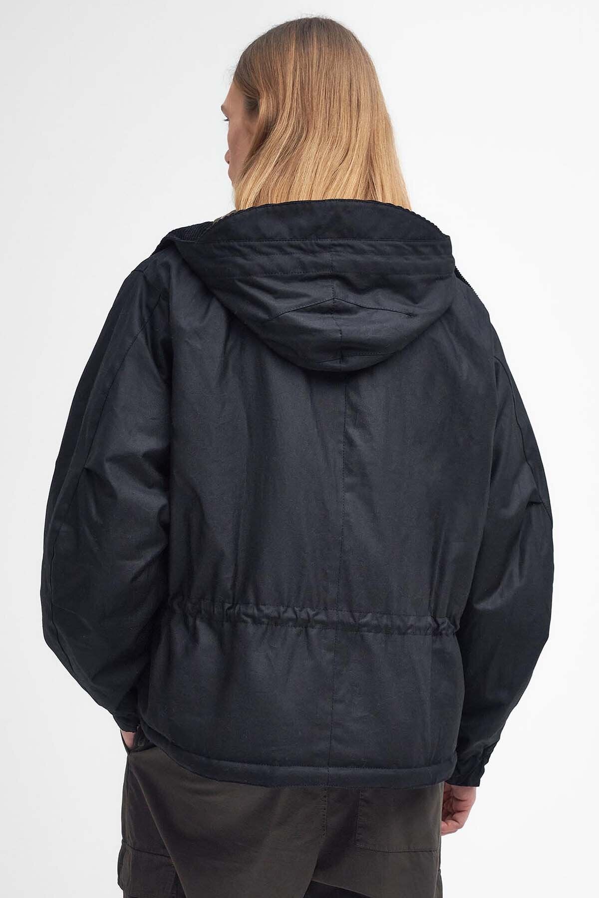 Short Wind Waxed Parka